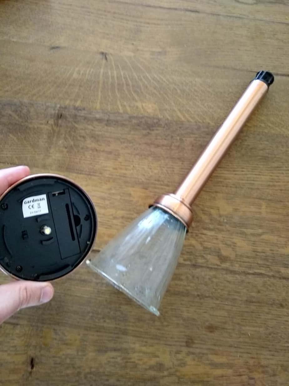 How to Replace Solar Light Batteries Step by Step With Pictures